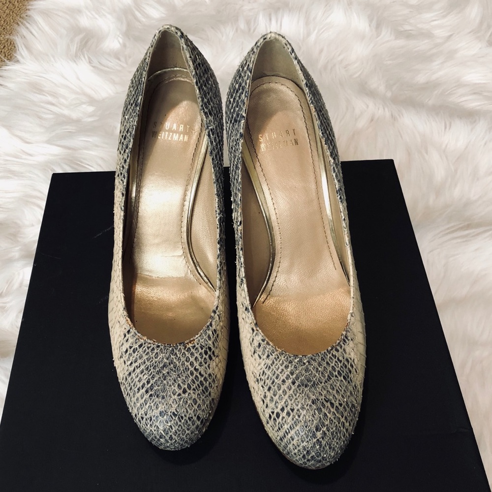 Stuart weitzman high heel. Size 8.5